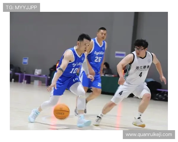 中国男篮与澳洲队巅峰对决展现篮球魅力与实力较量的精彩瞬间